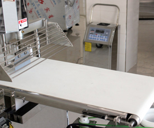 成都AORODO牌移动臭氧发生器